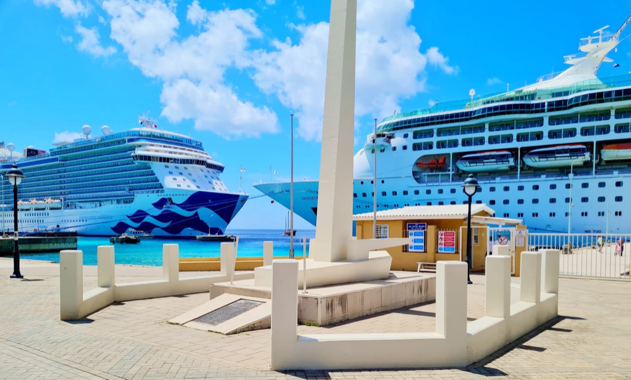 Downtown walking tours